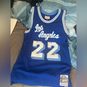 Los Angeles Lakers Elgin Baylor Jersey size Large